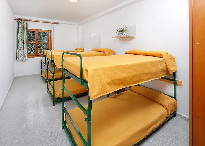 Sierra De Arbe Hostal *