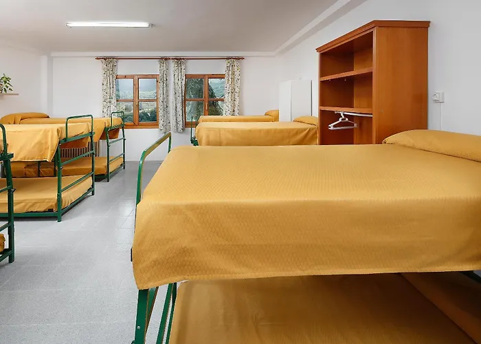 Hostal Sierra De Arbe *