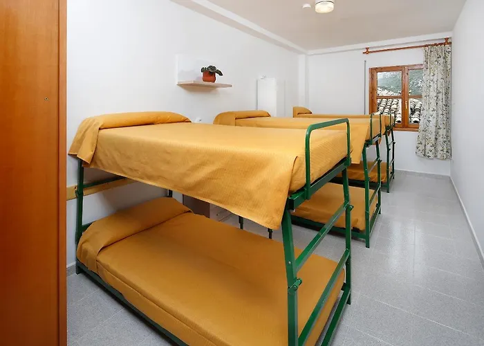 Hostal Sierra De Arbe